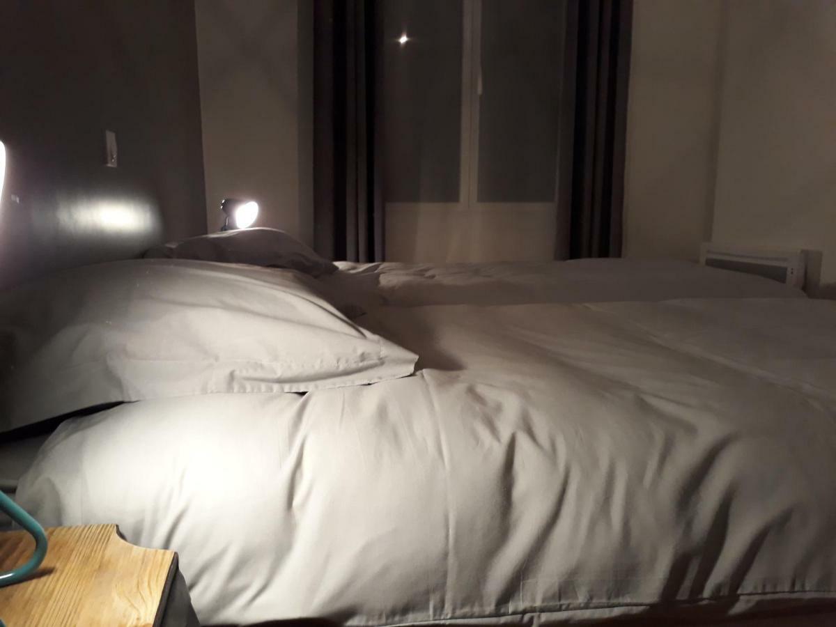 Chalet Du Doumet - Appart Luz Centre - Parking Et Garage Individuel Ferme - Draps Et Serviettes Inclus Люс-Сен-Совёр Экстерьер фото